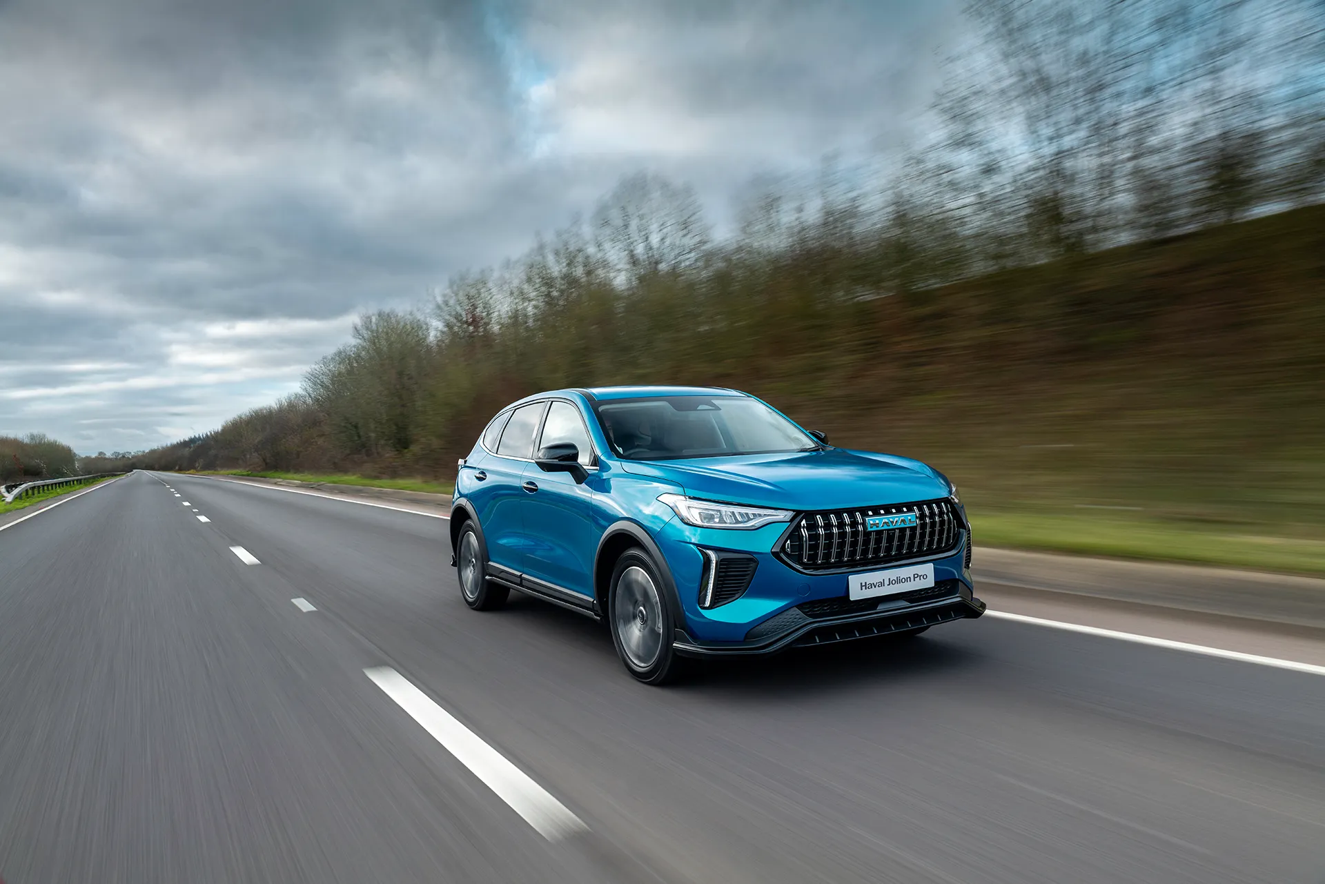 Haval Jolion Pro Artic Blue country road