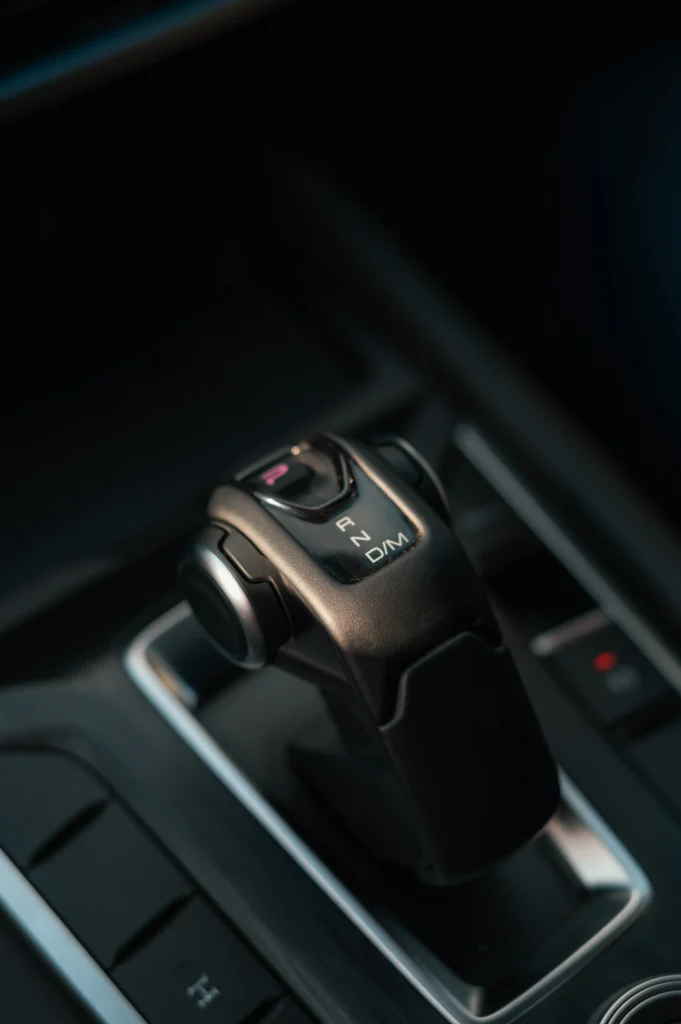 Gearstick of GWM POER 300.